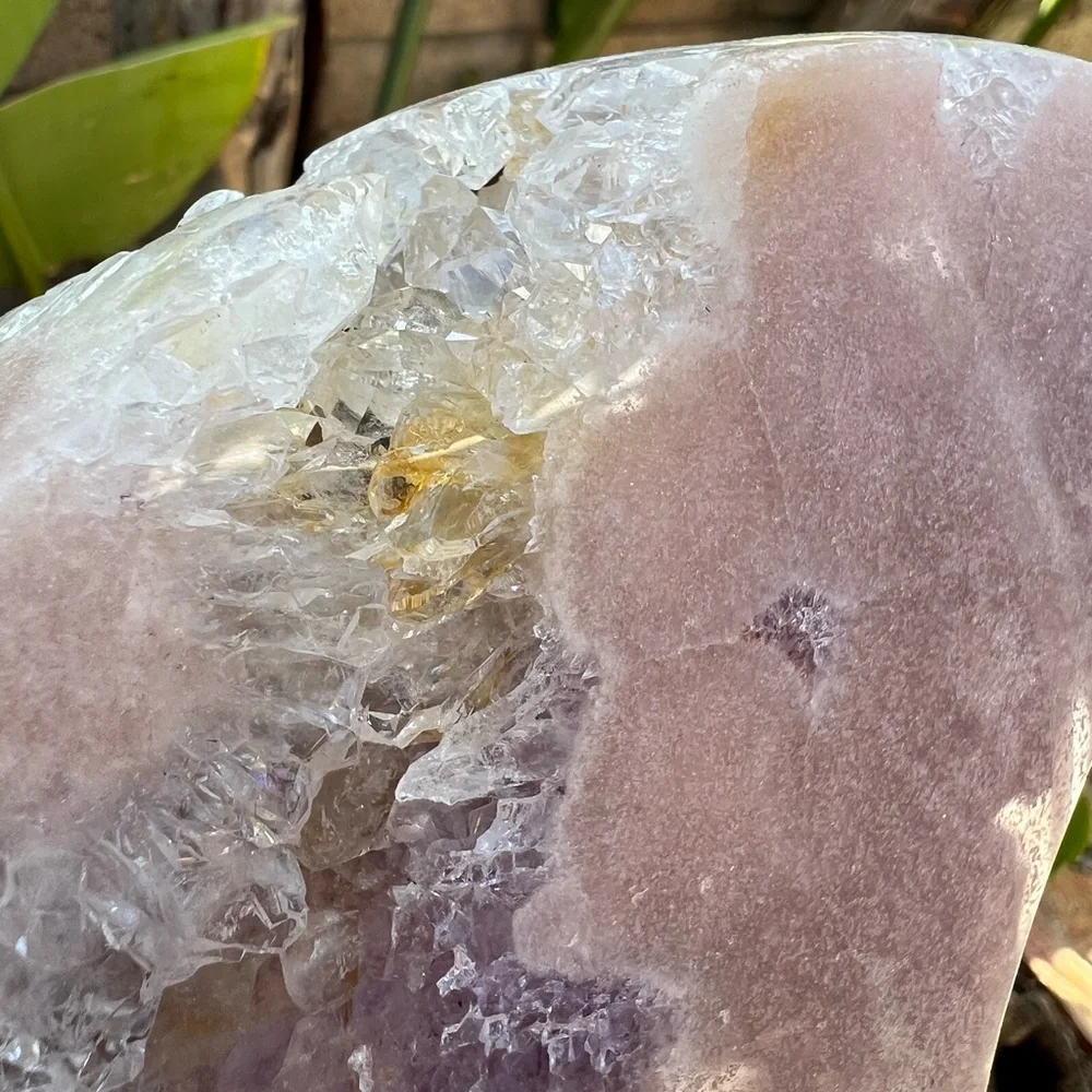 Pink amethyst druzy Moon with Gold Quartz Crystal - Picture 2 of 9